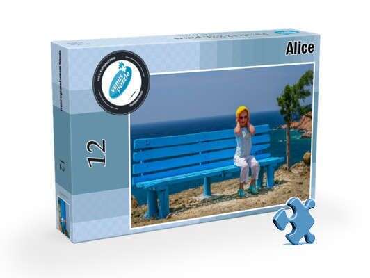 Imagine care arată un puzzle personal magnetic 12 XXL într-o cutie